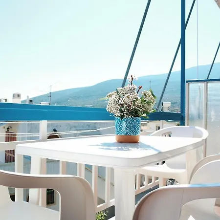Seaview Self Catering - Helen No 1